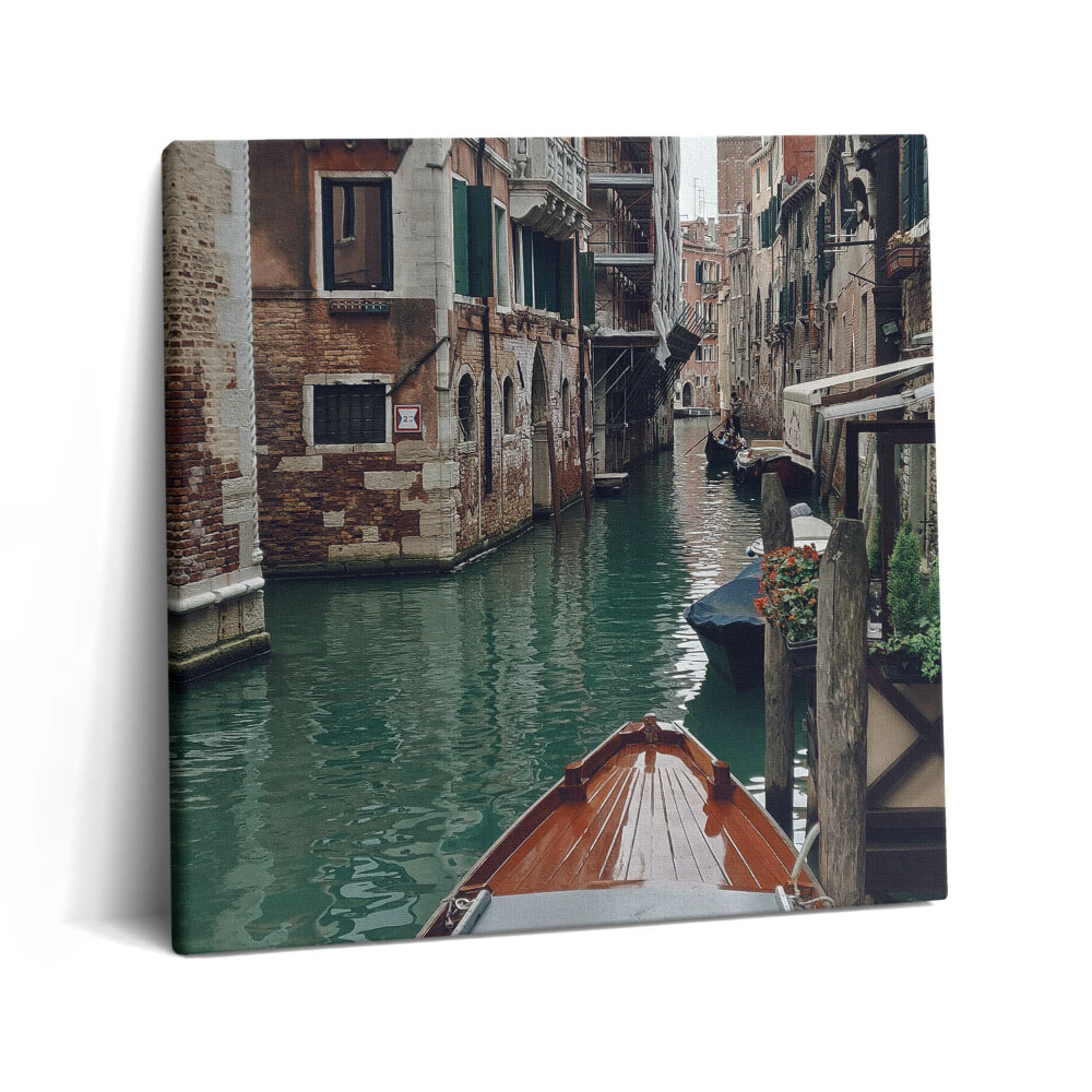Vászonkép 60x60 Hajó a velencei csatornák között