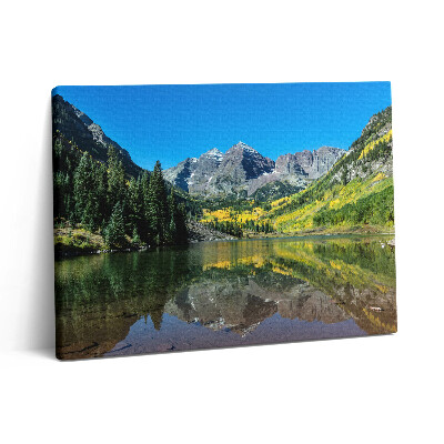 Vászonkép falra 80x60 Hegyek és erdők a tó partján