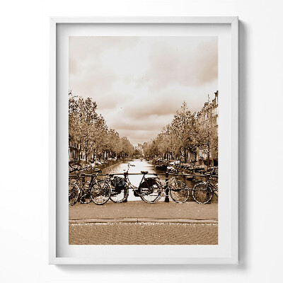 Kép keretben Amszterdam látképe kerékpárokkal