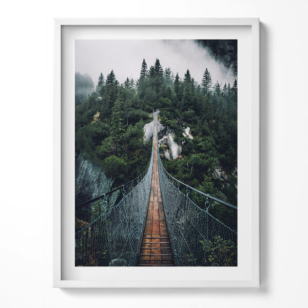 Keretezett kép Lógó híd egy erdő felett