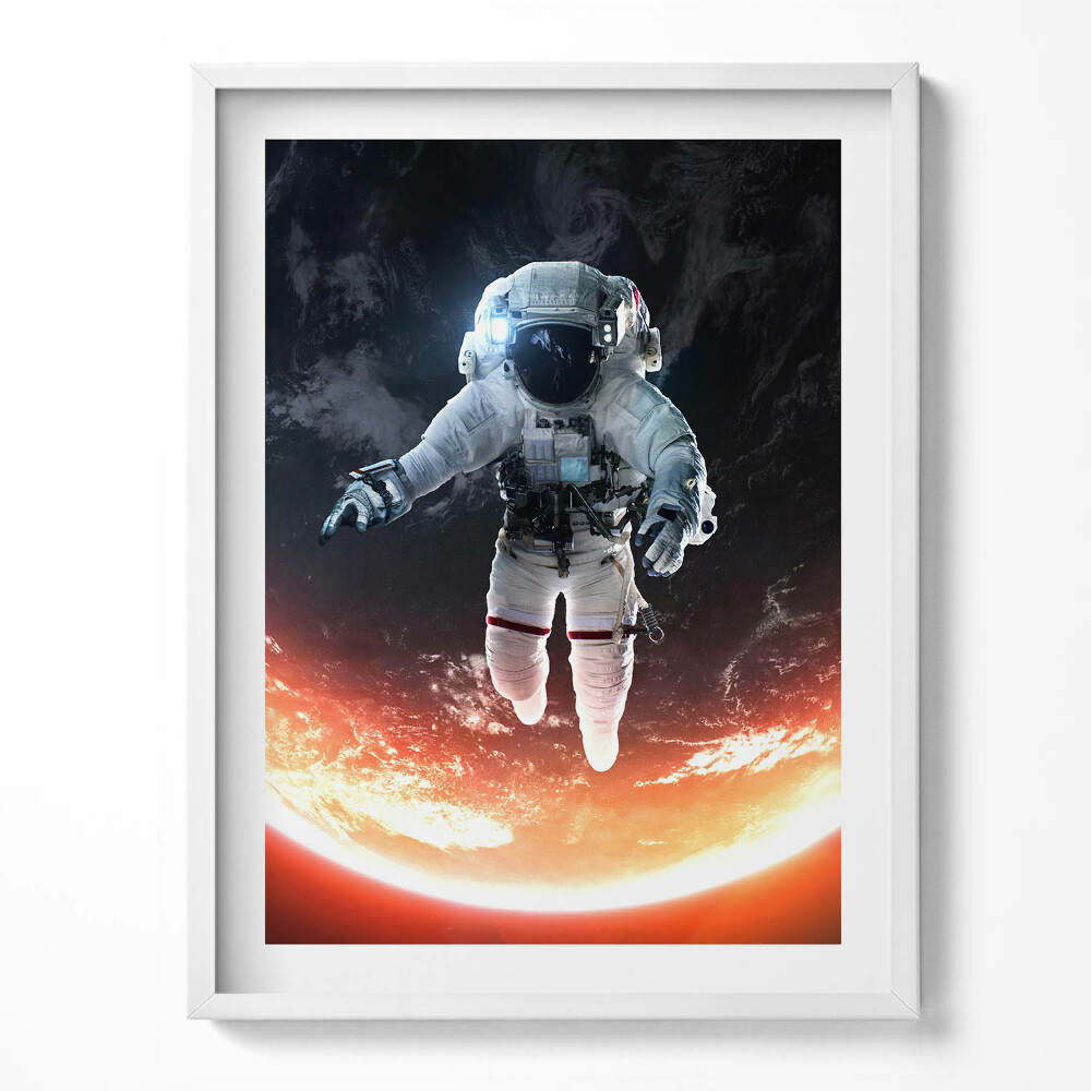 Keretezett kép Asztronauta az űrben