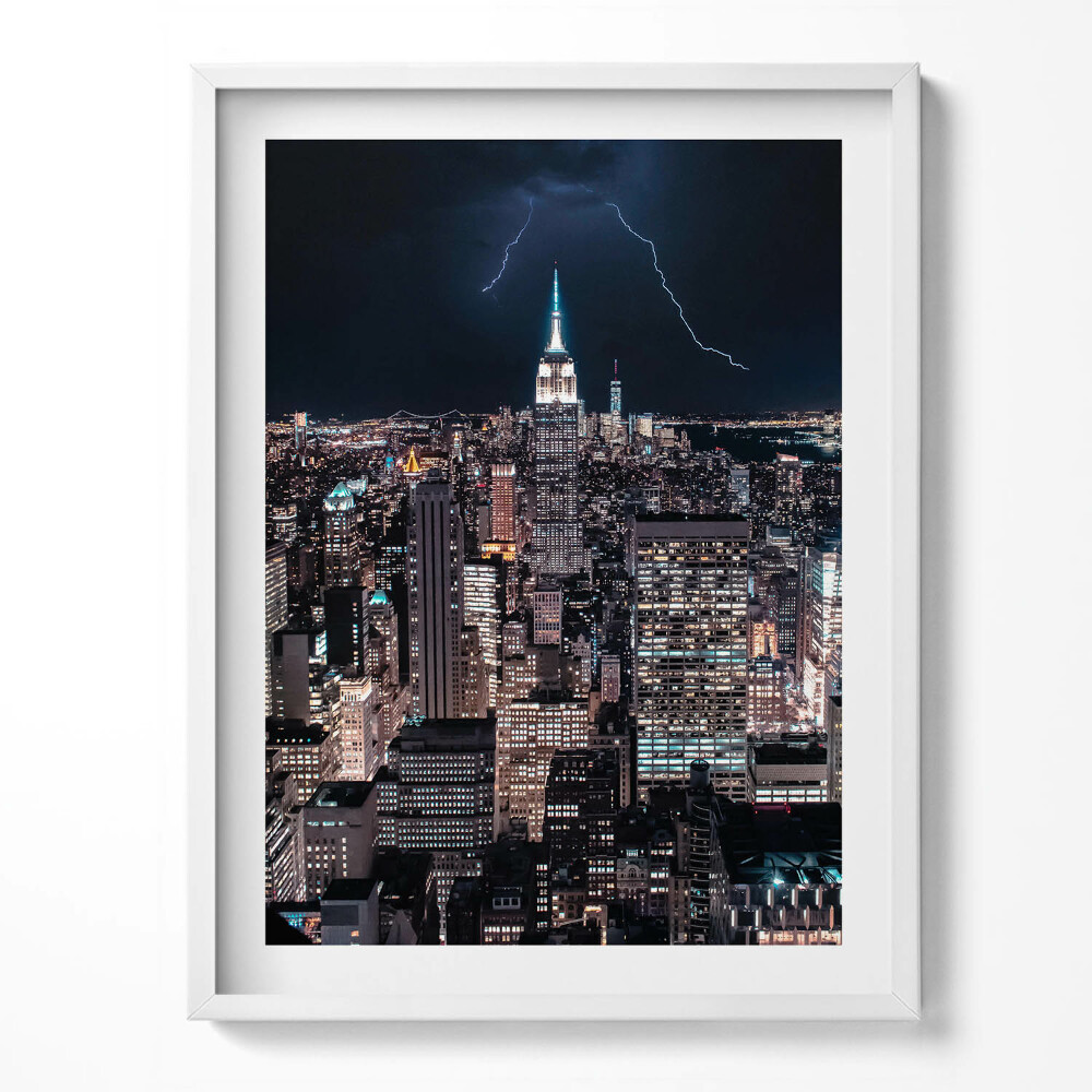 Kép keretben New York felhőkarcolók éjszaka