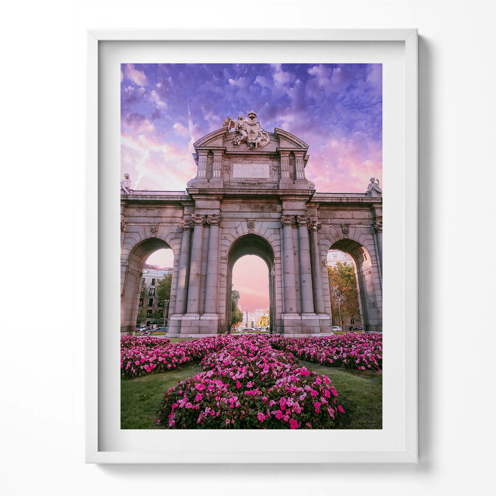 Kép keretben A madridi Alcala kapui Spanyolországban