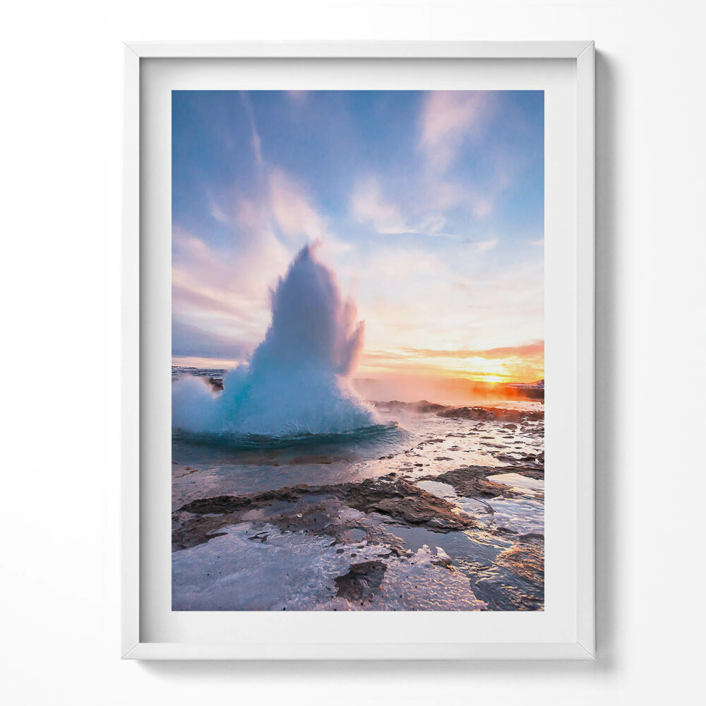 Keretezett kép Gejzír egy szigeten Izlandon