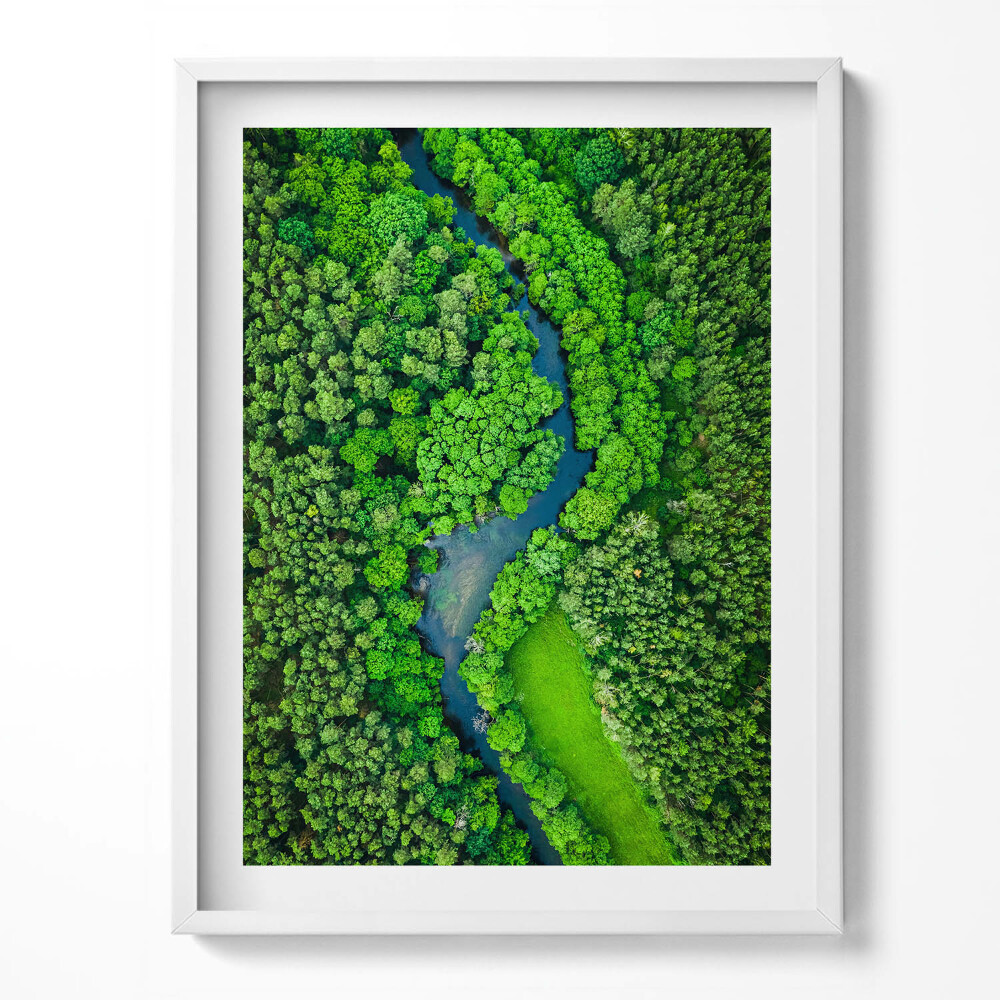 Kép keretben Folyó az erdőben