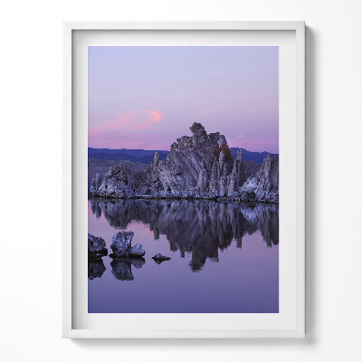 Keretezett kép Sziklák tükröződése a vízben