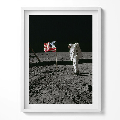 Kép keretben Leszállás a Holdon - NASA fotó NASA fotó