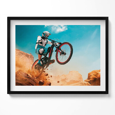 Kép keretben Mountain bike ugrás a levegőben