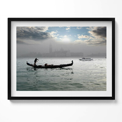 Kép keretben Gondola a ködös vízen