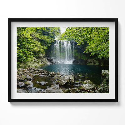 Kép keretben Zöld dombok vízesés tiszta tó