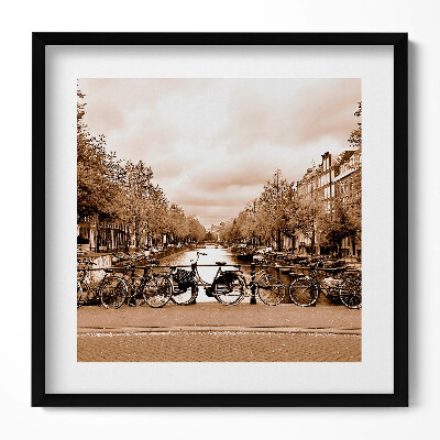 Keretezett falikép Biciklik a csatorna mellett