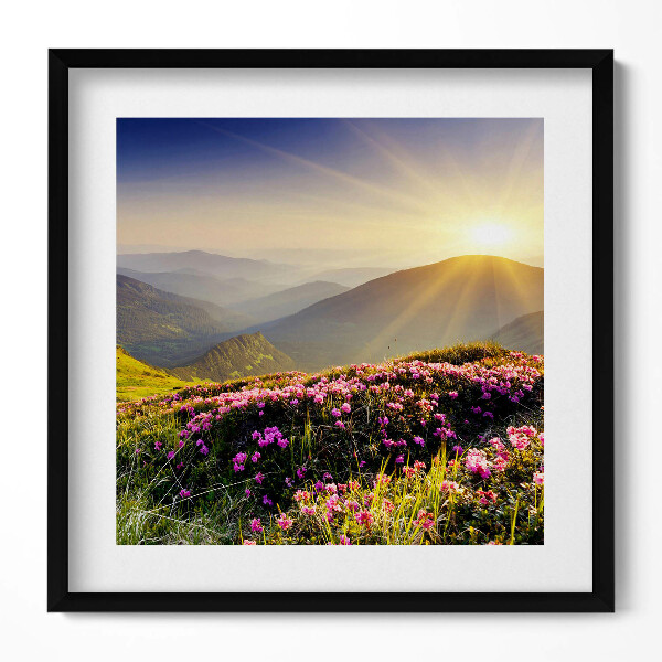 Keretezett falikép Virágos hegyvidéki táj
