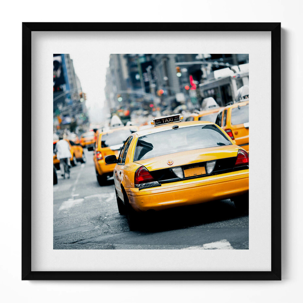 Keretezett falikép Sárga taxi autók városi forgalomban