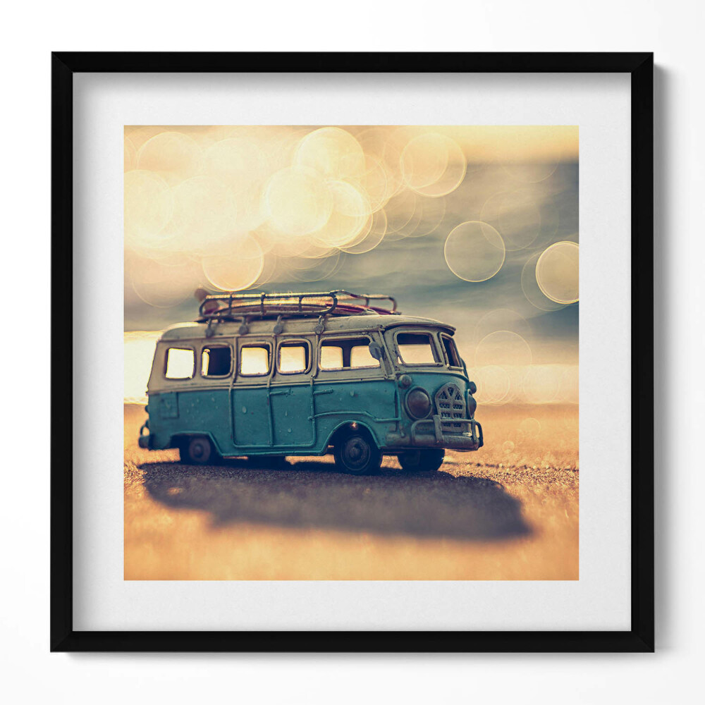 Keretezett falikép Retro kisbusz tengerparti háttérrel