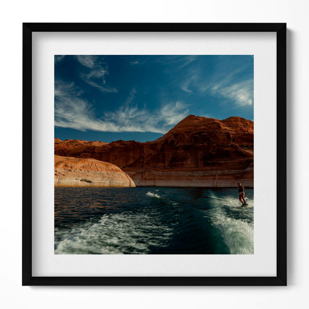 Keretezett falikép Vörös sziklák és víz