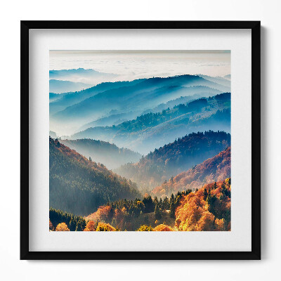 Keretezett falikép Hegyek és erdők ködben
