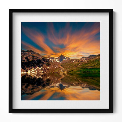 Keretezett falikép Hegyek és tükörkép a vízben