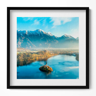 Keretezett falikép Tó hegyek sziget templom