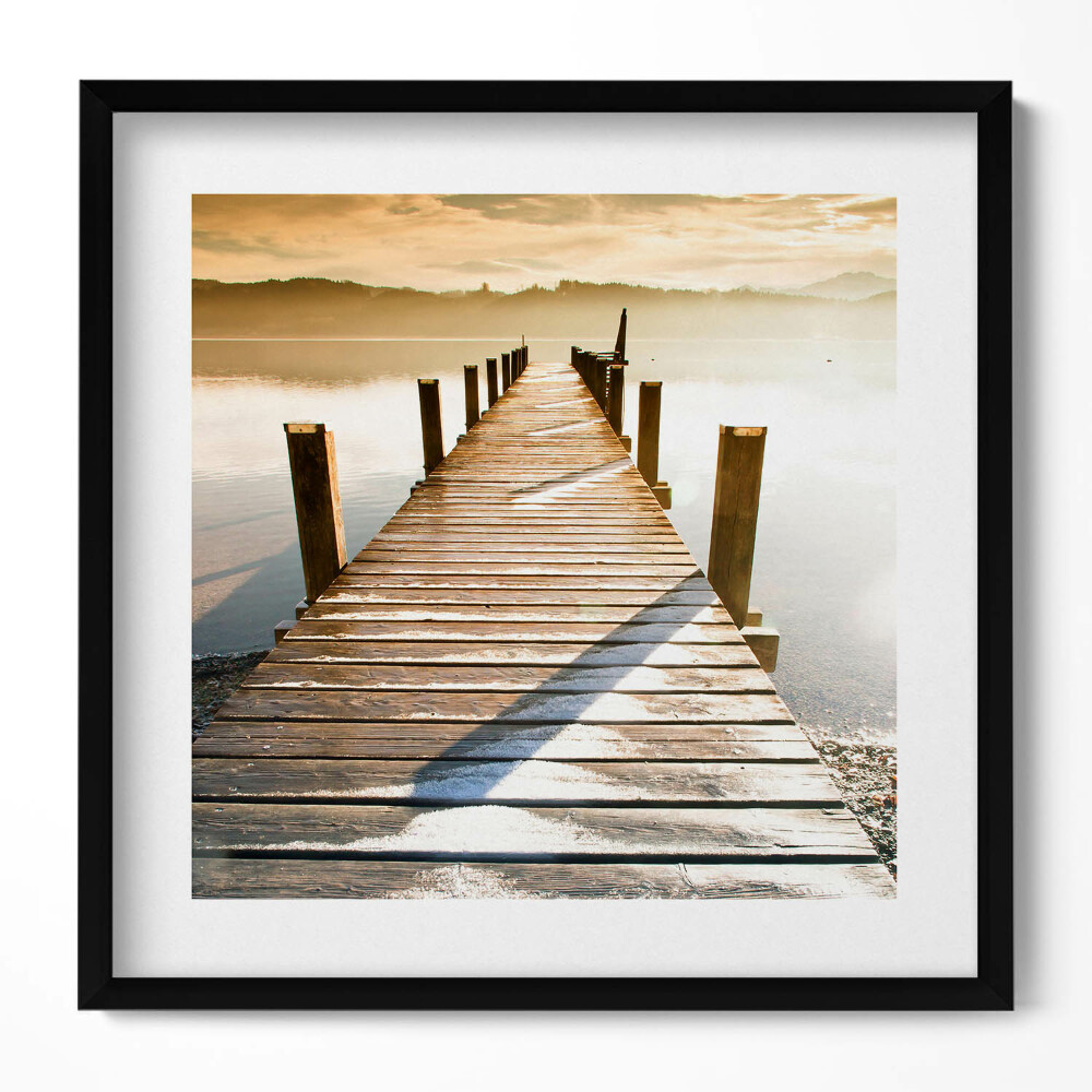 Keretezett falikép Híd a vízen napfelkeltével