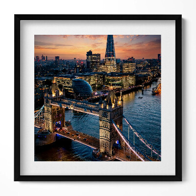 Keretezett falikép London hídja naplementében