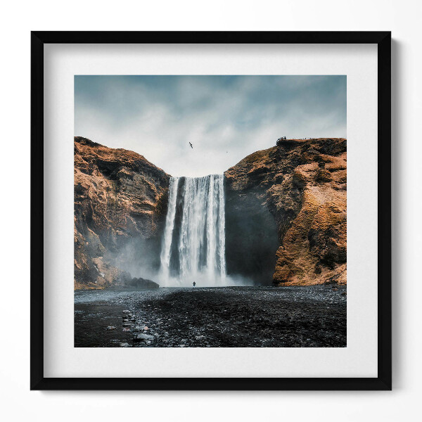 Keretezett falikép Vízesés és ködös táj