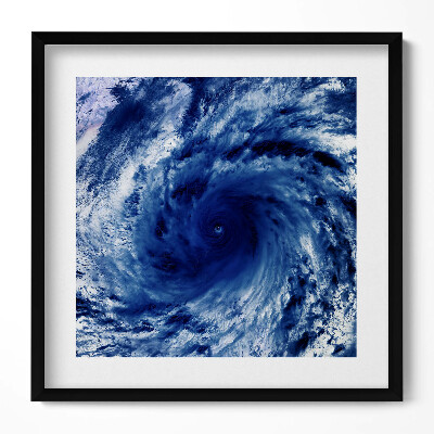 Keretezett falikép Forgó viharfelhők