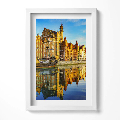 Keretezett kép Városi táj vízparti épületek