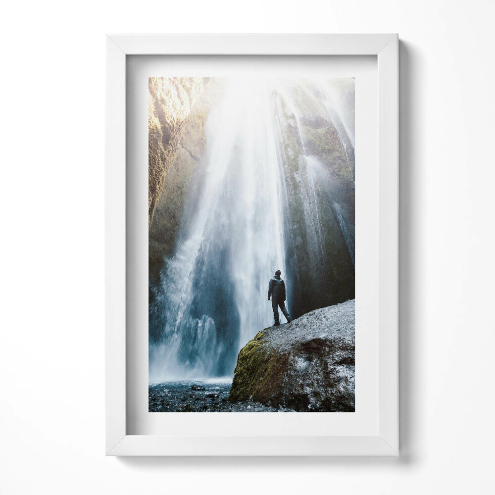 Keretezett kép Vízesés és sziluett