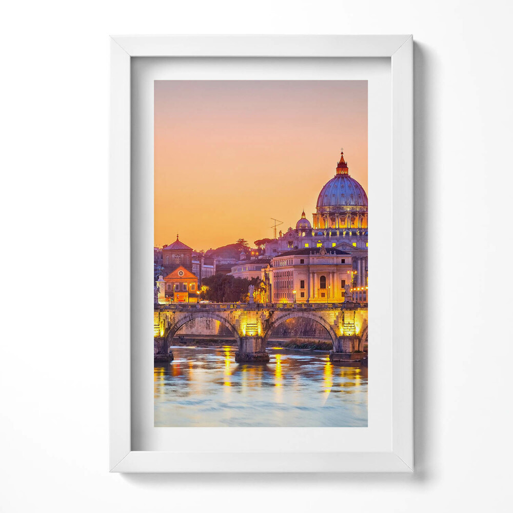 Keretezett kép Vatikáni kupola naplementében