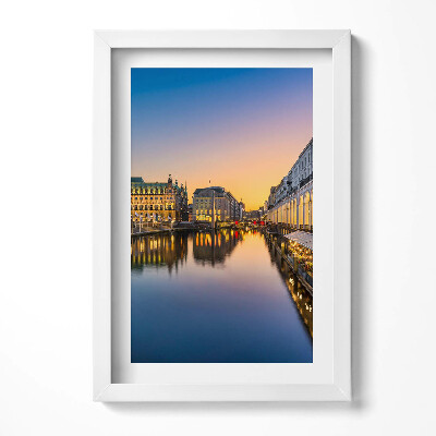 Keretezett kép Városi táj vízparti épületek