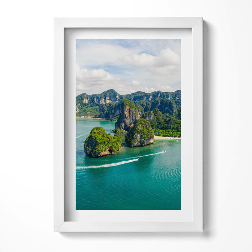 Keretezett kép Tengerparti szigetek és hegyek