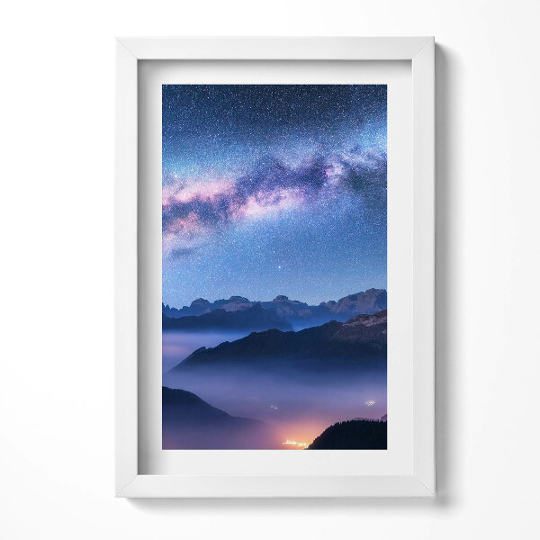 Keretezett kép Csillagos égbolt hegyek felett