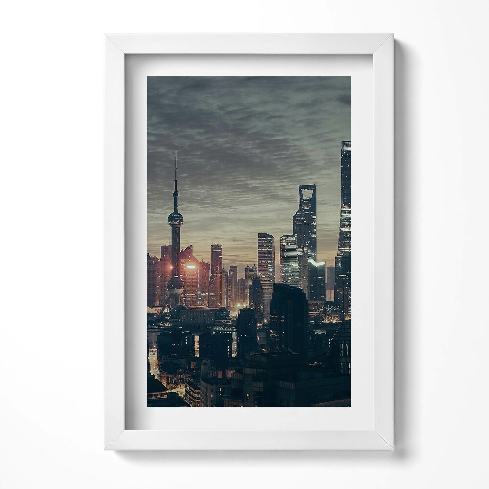 Keretezett kép Modern városkép naplementében