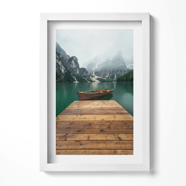 Keretezett kép Hajó egy csendes tó partján