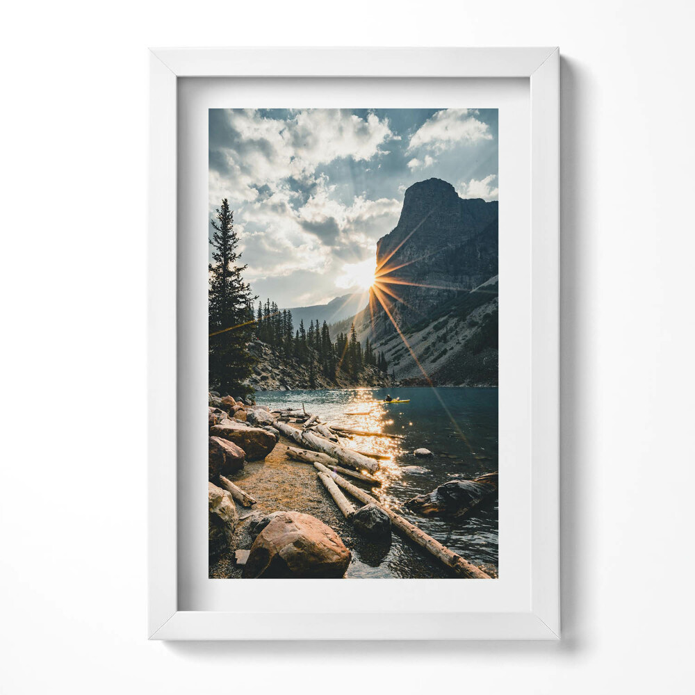 Keretezett kép Hegyek tó napfény természet