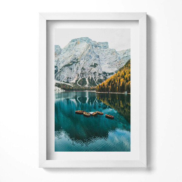 Keretezett kép Hegyek és tükörsima tó