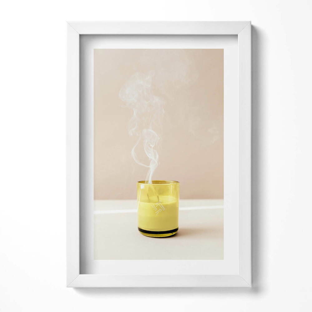Keretezett kép Illatos gyertya füstje