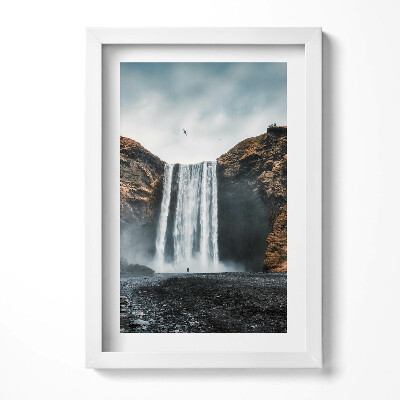 Keretezett kép Vízesés és ködös táj