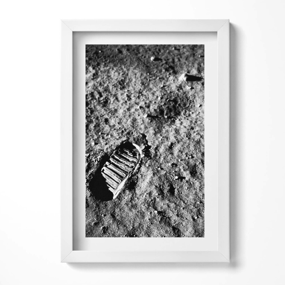 Keretezett kép Holdra lépés nyoma