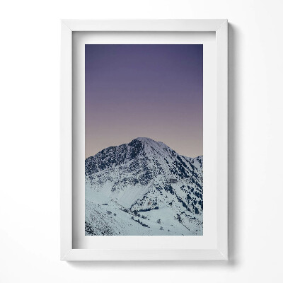 Keretezett kép Havas hegy csodás tájjal