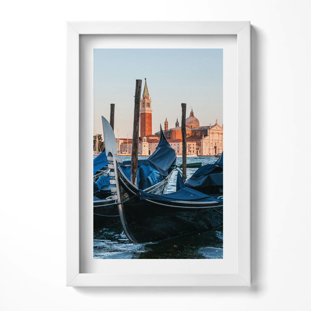 Keretezett kép Velencei gondolák és épületek