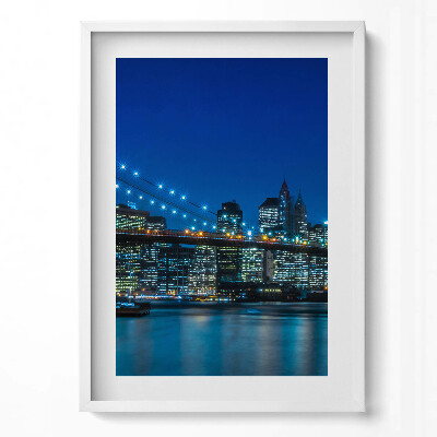 Függőleges kép keretben Éjjeli városkép és híd