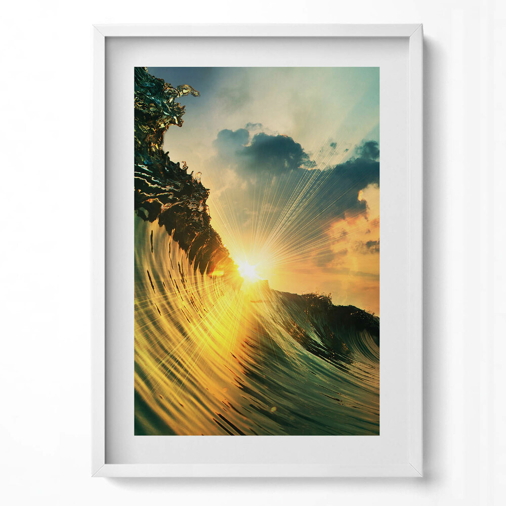 Függőleges kép keretben Naplemente a hullámok között