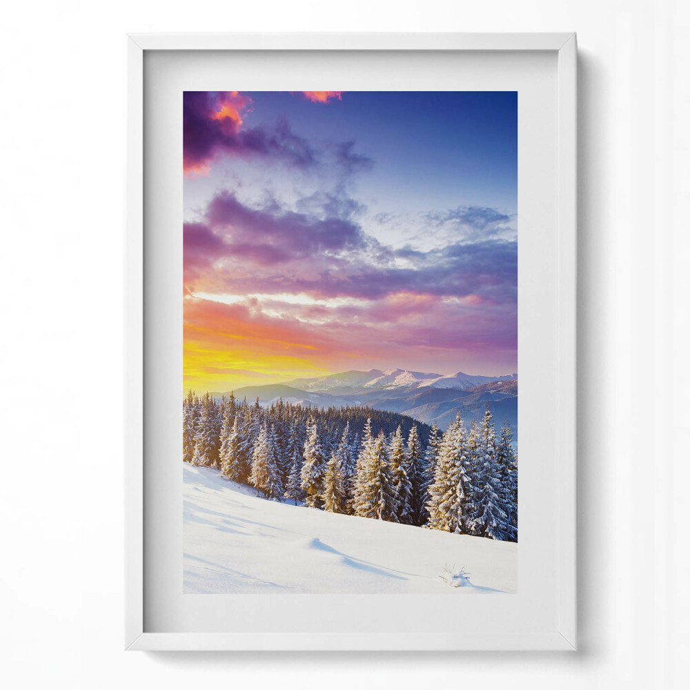 Függőleges kép keretben Téli táj naplementével