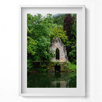 Függőleges kép keretben Romantikus rom zöld környezetben