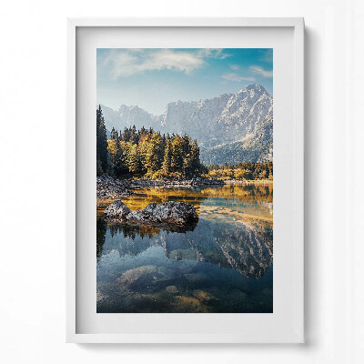 Függőleges kép keretben Hegyek és tükörsima tó