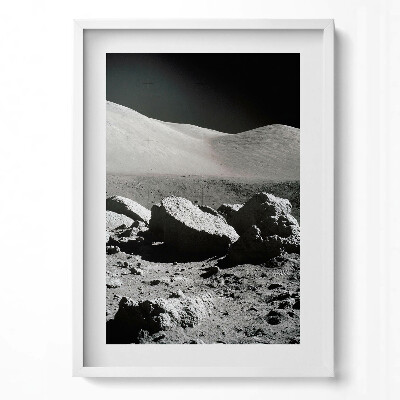 Függőleges kép keretben Holdbéli táj sziklák és homok