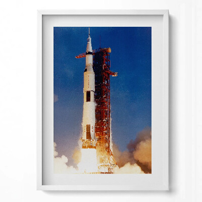 Függőleges kép keretben Rakéta indítása