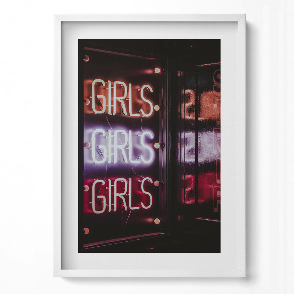 Függőleges kép keretben Neon felirat: "Girls"