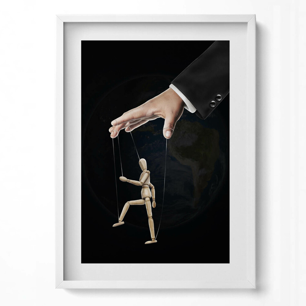 Függőleges kép keretben Bábjátékos irányítja a bábut